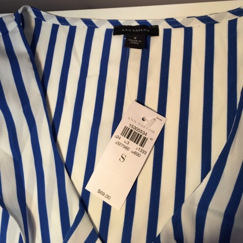 Ann Taylor Ruffle Blouse - Picture 2 of 4